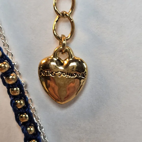 Betsey Johnson Gold and Navy CRYSTAL Heart Necklace with Iridescent Accents - Picture 4 of 12